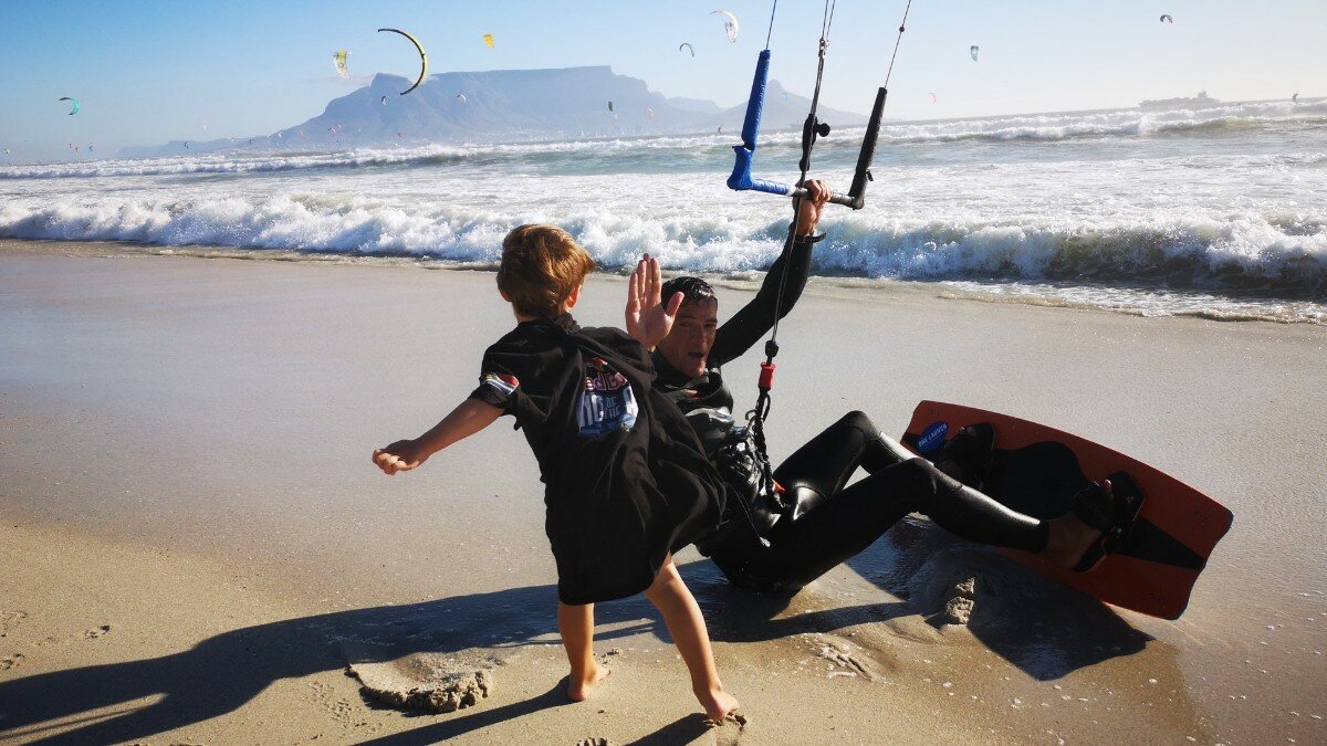 IKO-examiner-kitesurf-instructor-hugues-scheers-2