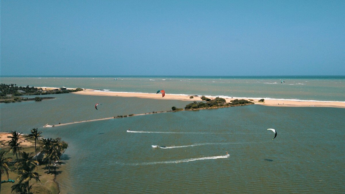 kappalady-lagoon-sri-lanka-kitesurfing