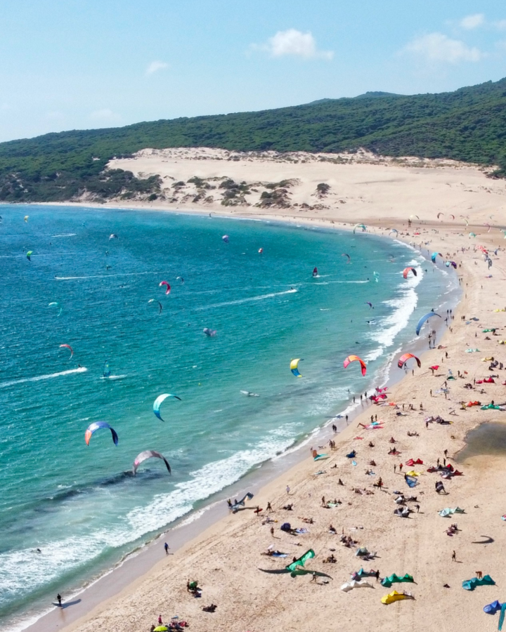 wingfoiling kitesurfing tarifa