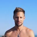 blank-profile-136667